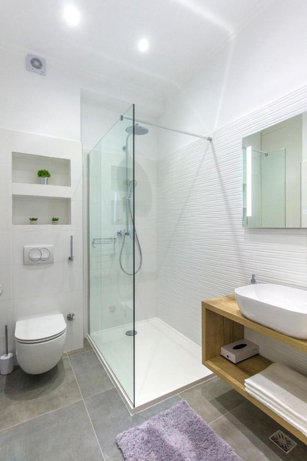 Apartment Ena ,City Center Sibenik Ngoại thất bức ảnh