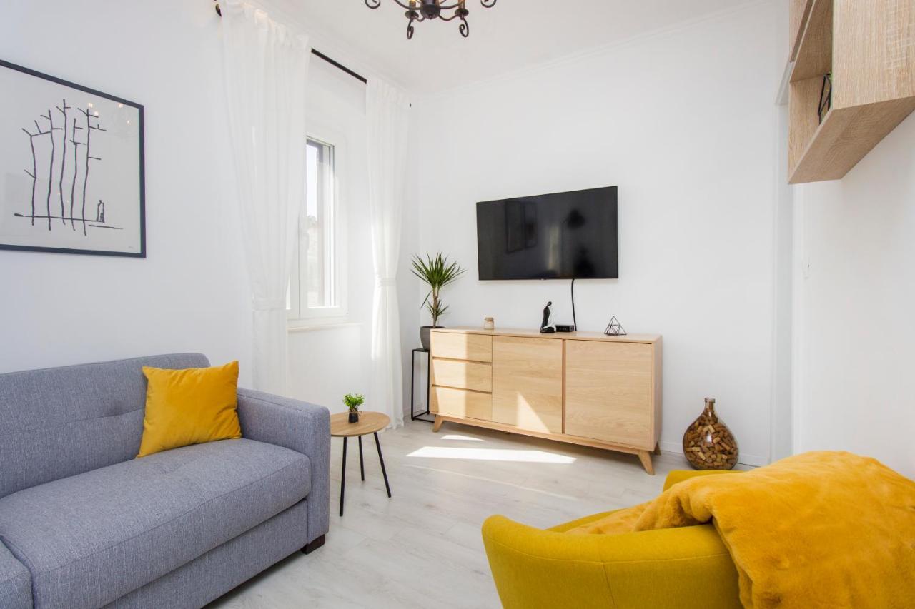 Apartment Ena ,City Center Sibenik Ngoại thất bức ảnh