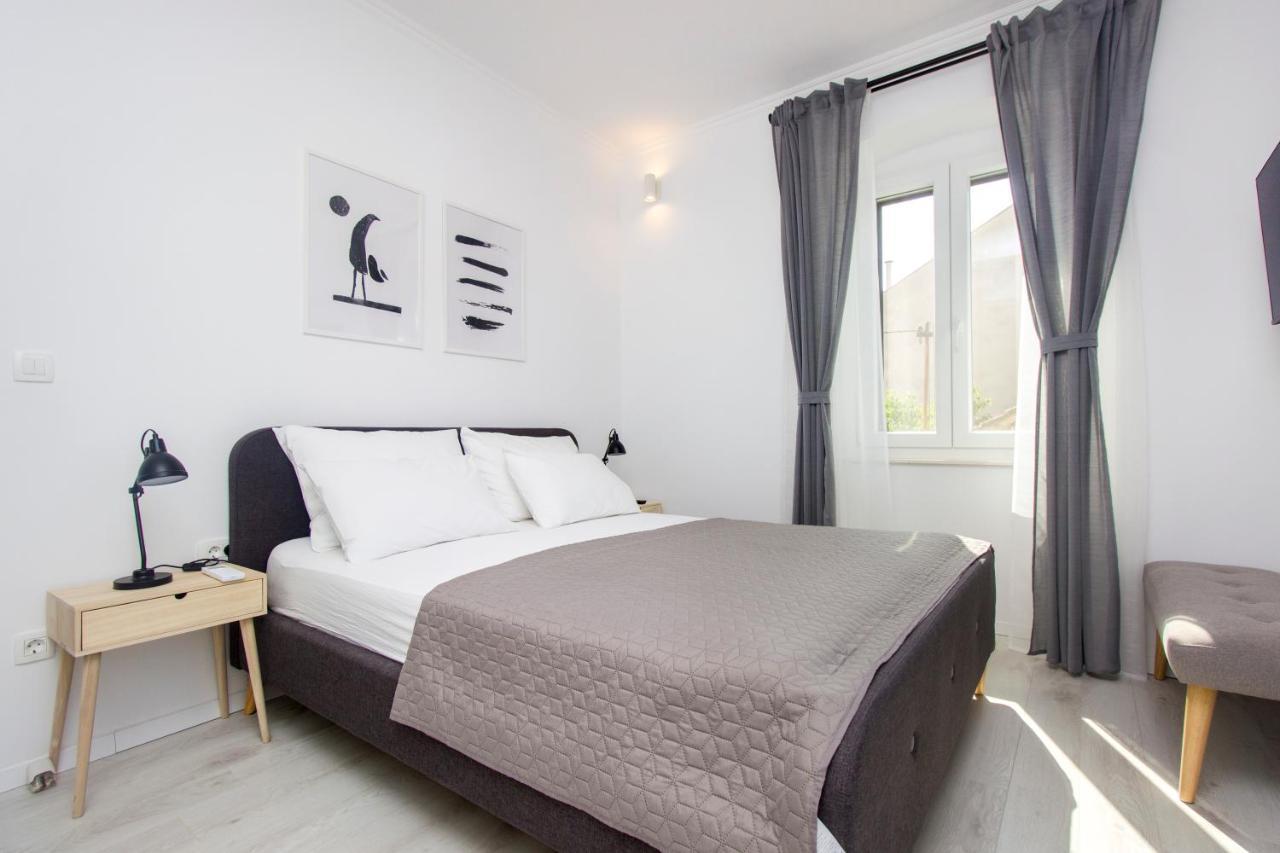 Apartment Ena ,City Center Sibenik Ngoại thất bức ảnh